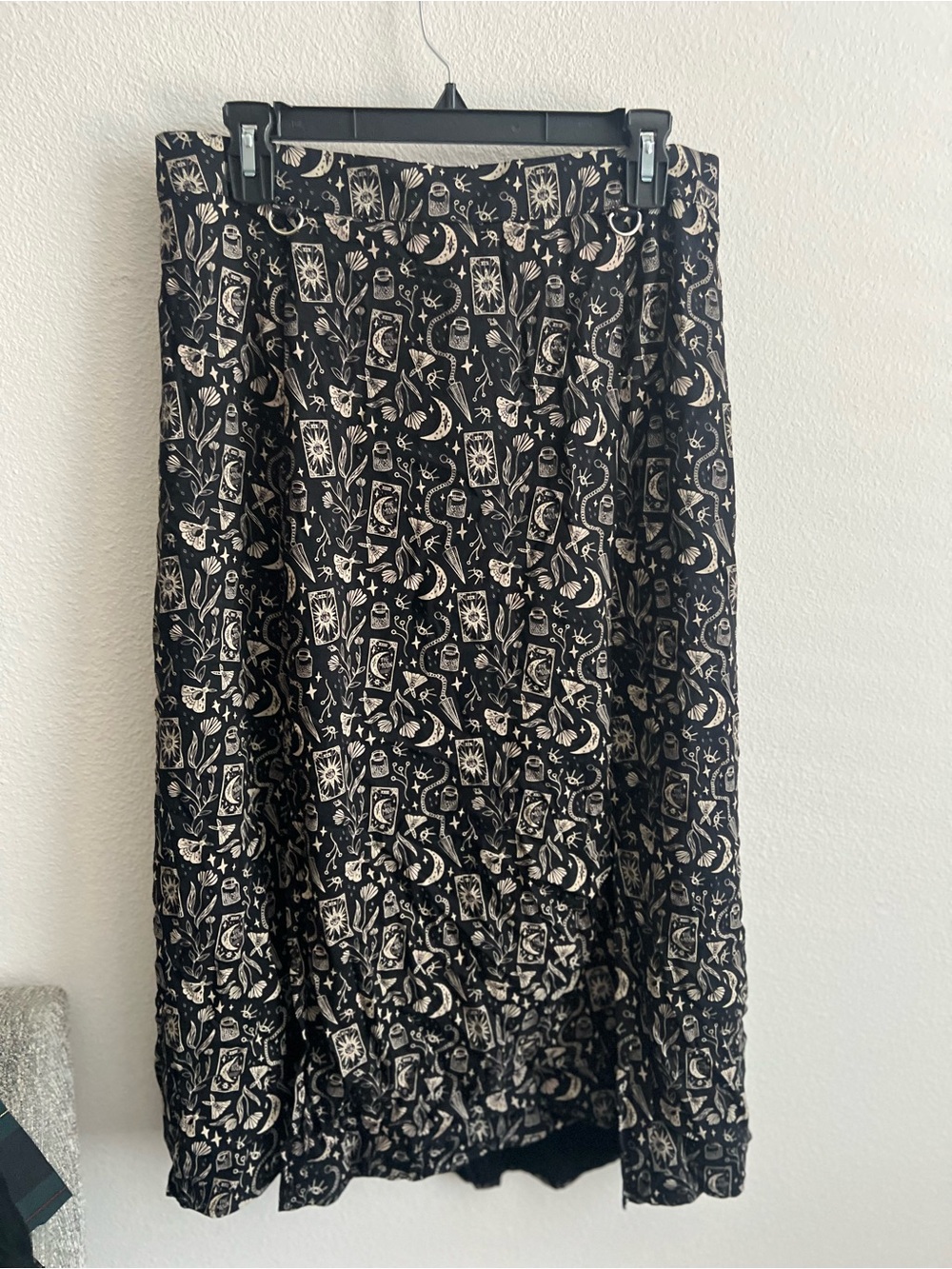 Disturbia Black and Cream Tarot Print Maxi Skirt